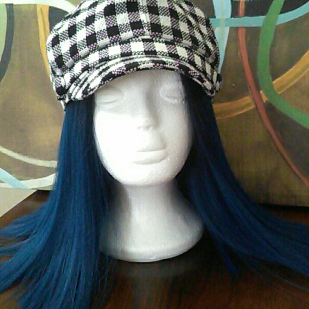 Cute Plaid hat.